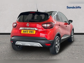 Used Renault Captur 2019 for sale - 76174300: Photo