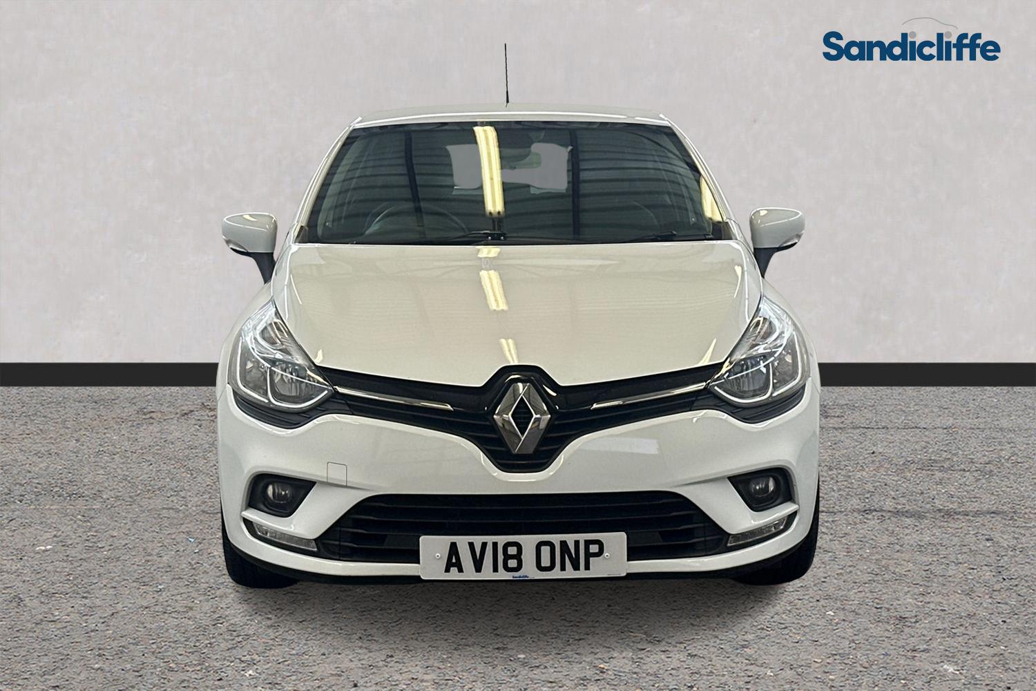 Used Renault Clio 2018 for sale - 76950948: Photo 2