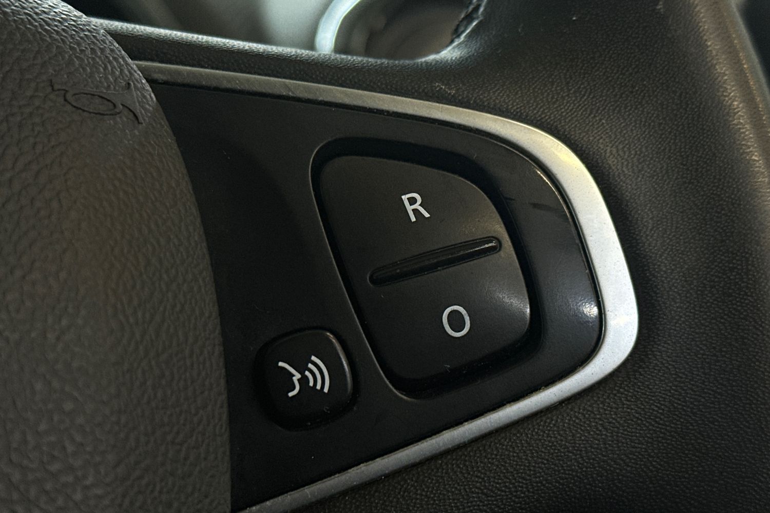 Used Renault Clio 2018 for sale - 76950948: Photo 20