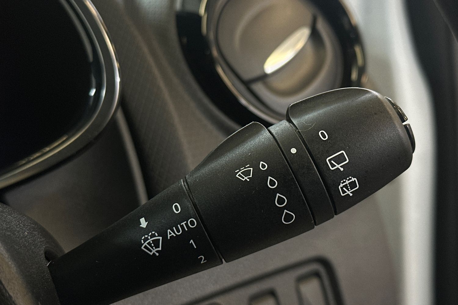 Used Renault Clio 2018 for sale - 76950948: Photo 22