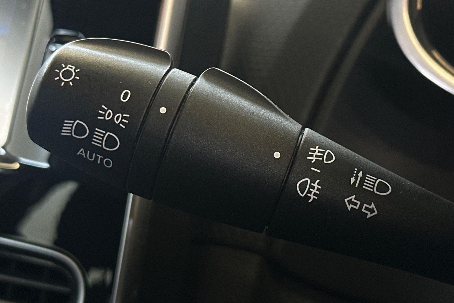 Used Renault Clio 2018 for sale - 76950948: Photo 24