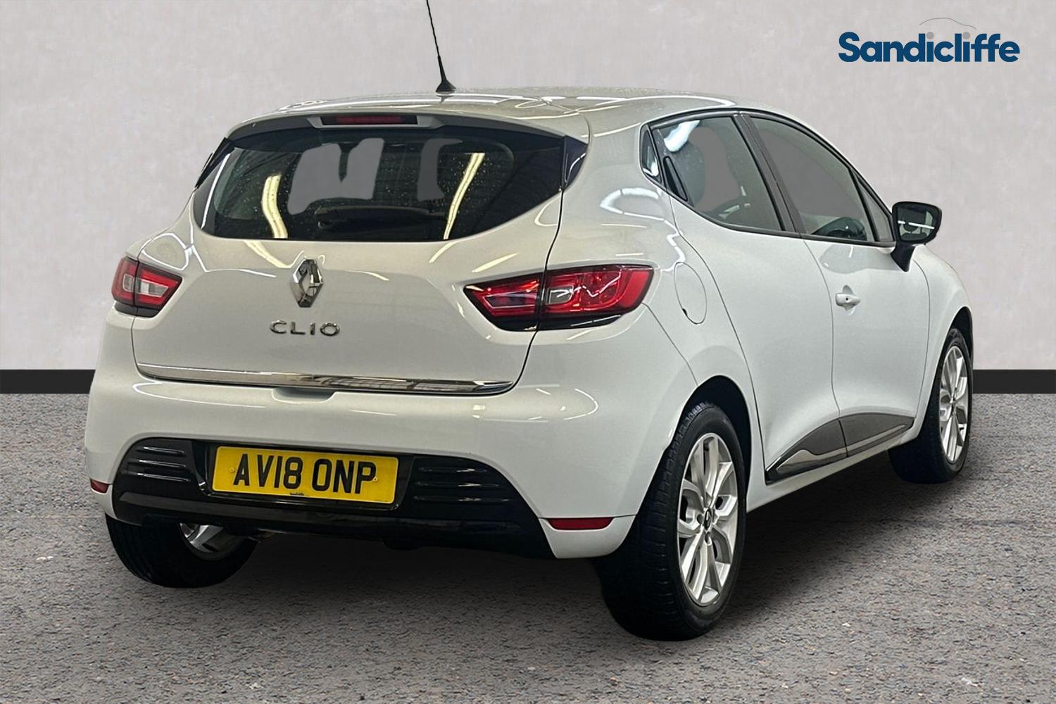 Used Renault Clio 2018 for sale - 76950948: Photo 4
