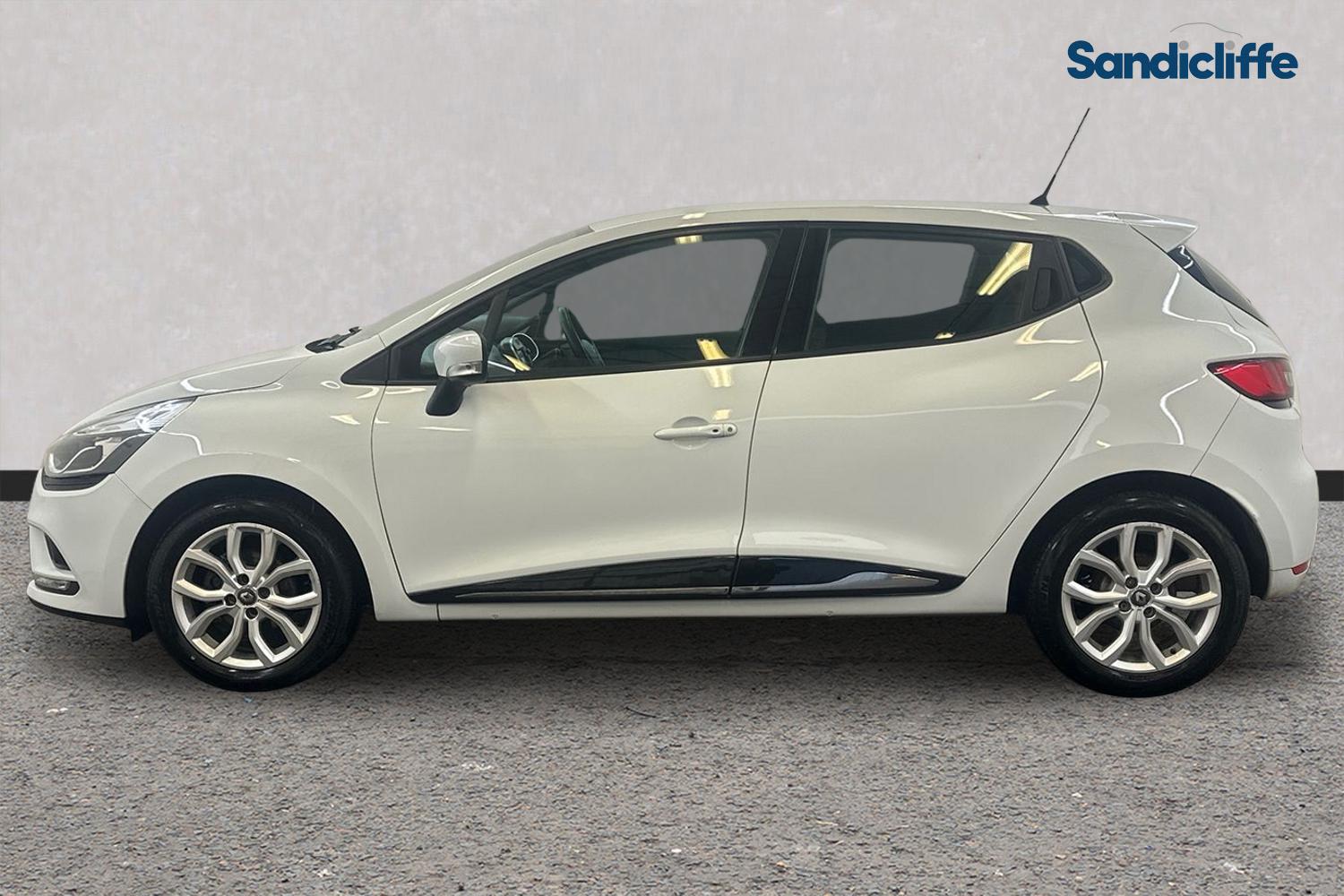 Used Renault Clio 2018 for sale - 76950948: Photo 7
