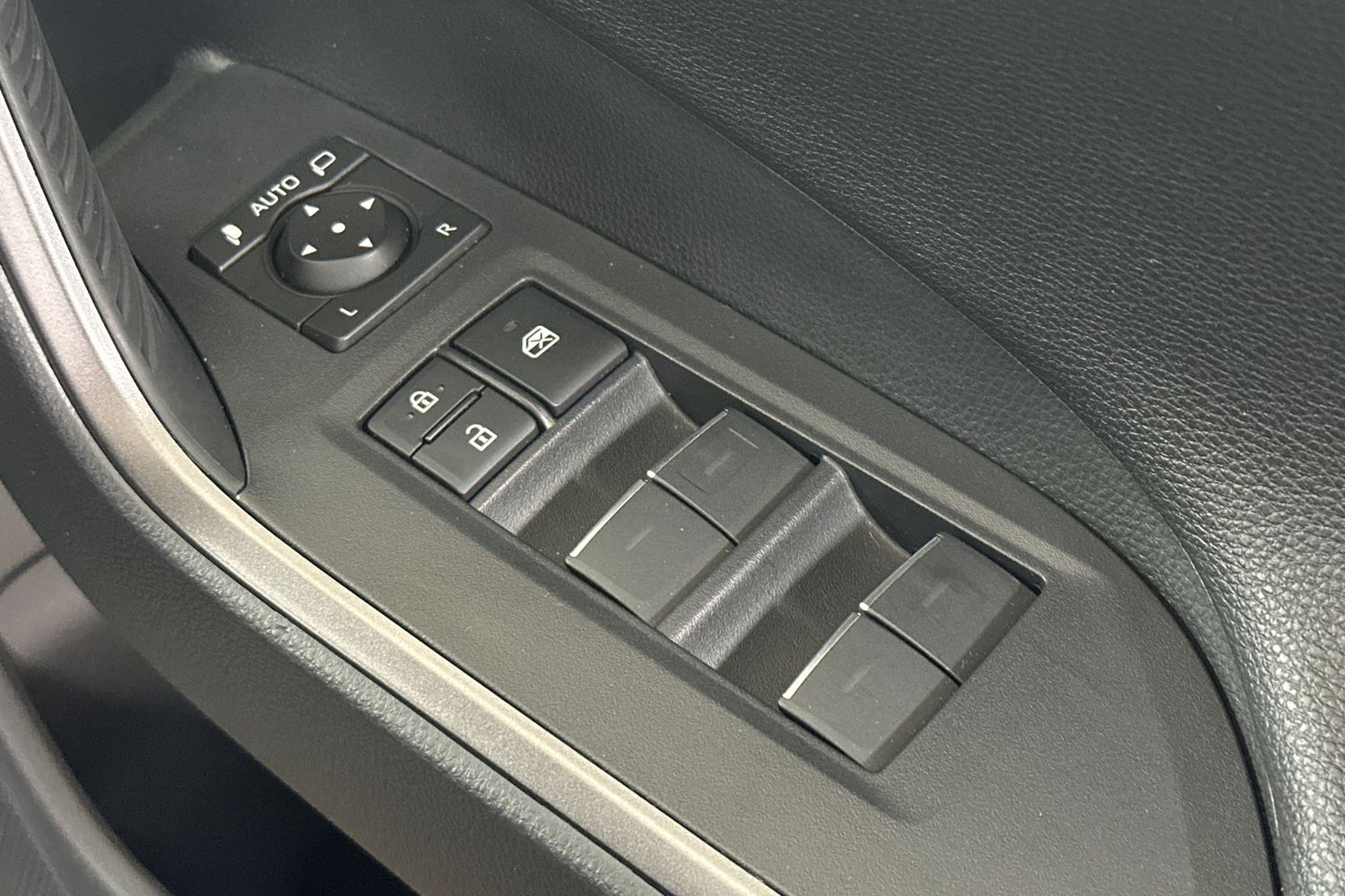 Used Toyota RAV4 2024 for sale - 76455098: Photo 24