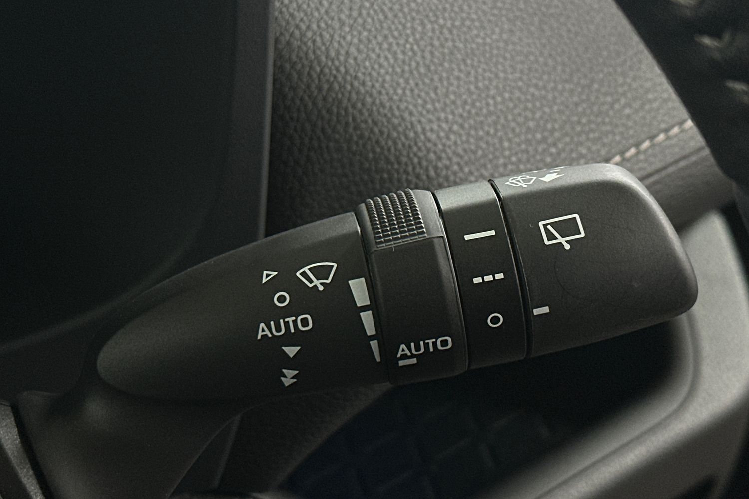 Used Toyota RAV4 2024 for sale - 76455098: Photo 29