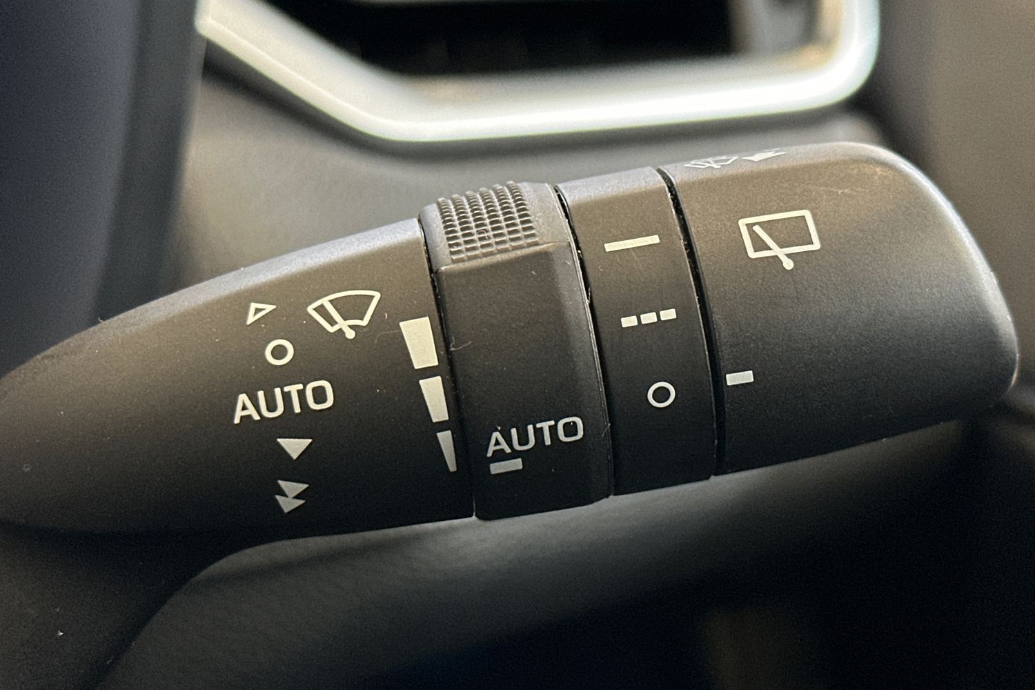 Used Toyota RAV4 2020 for sale - 77716009: Photo 33