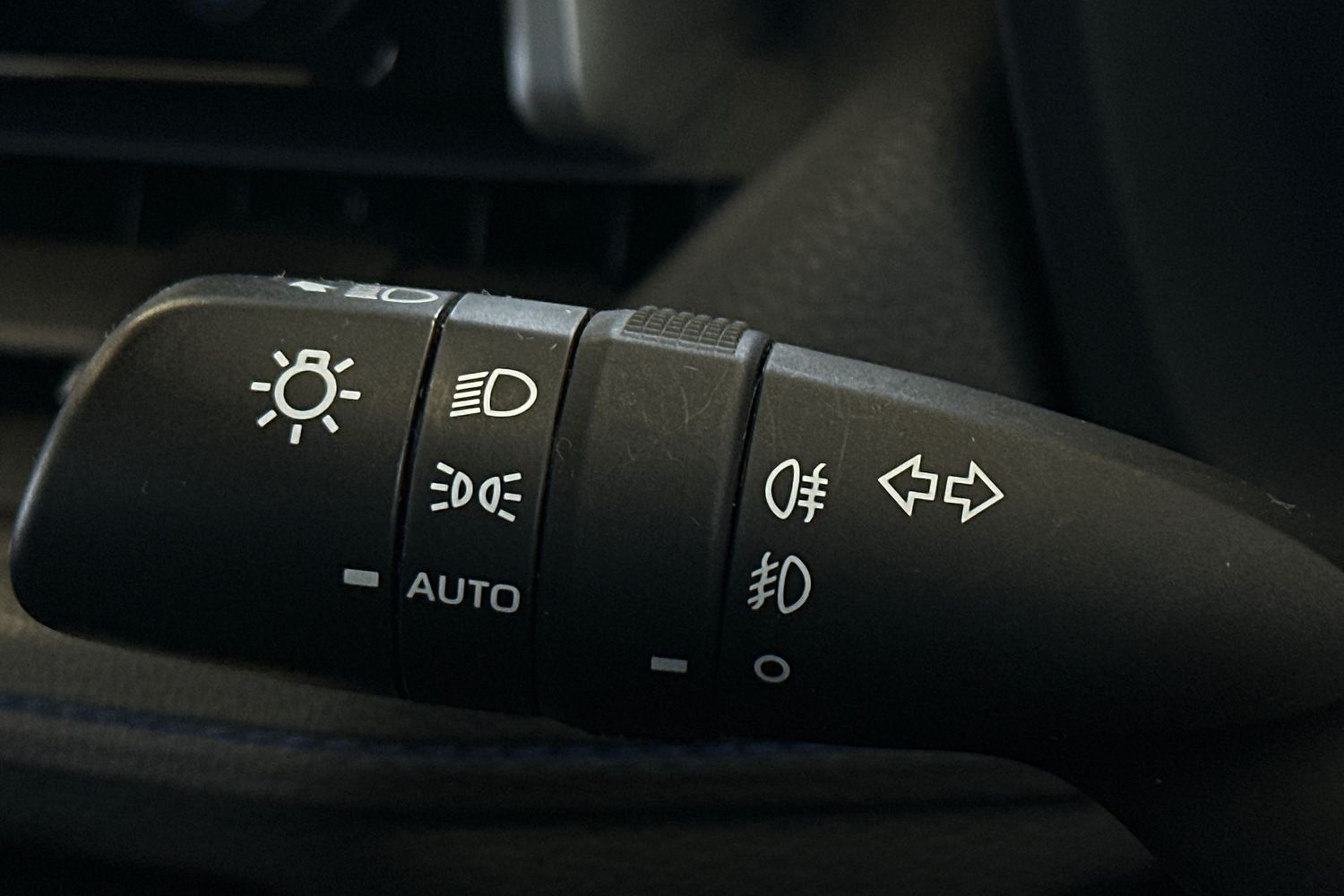 Used Toyota RAV4 2020 for sale - 77716009: Photo 34