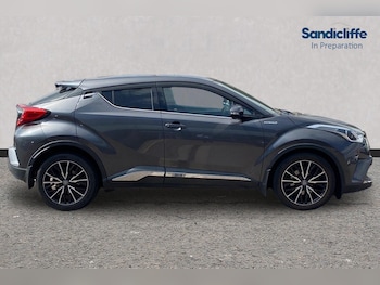 Used Toyota C-HR 2017 for sale - 79073981: Photo