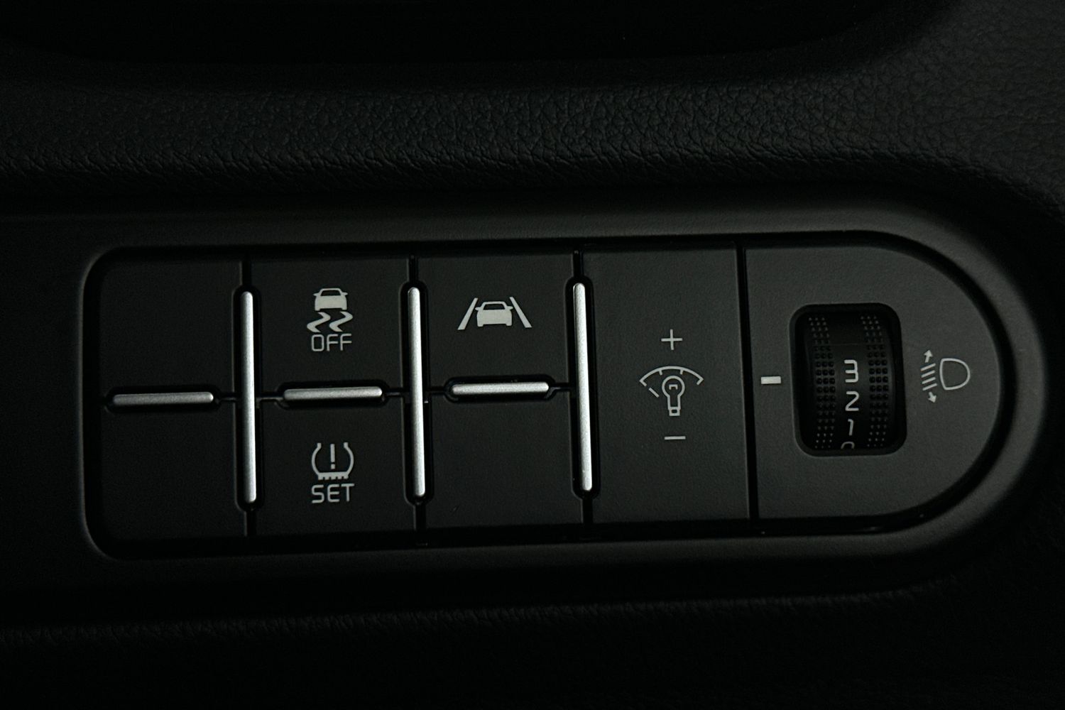 Used Kia XCeed 2023 for sale - 76542803: Photo 22