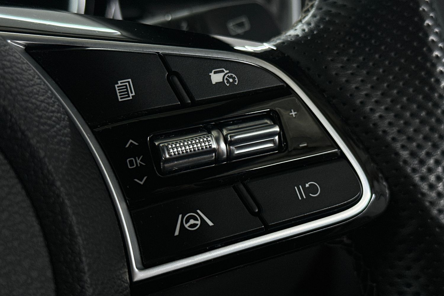 Used Kia XCeed 2023 for sale - 76542803: Photo 23