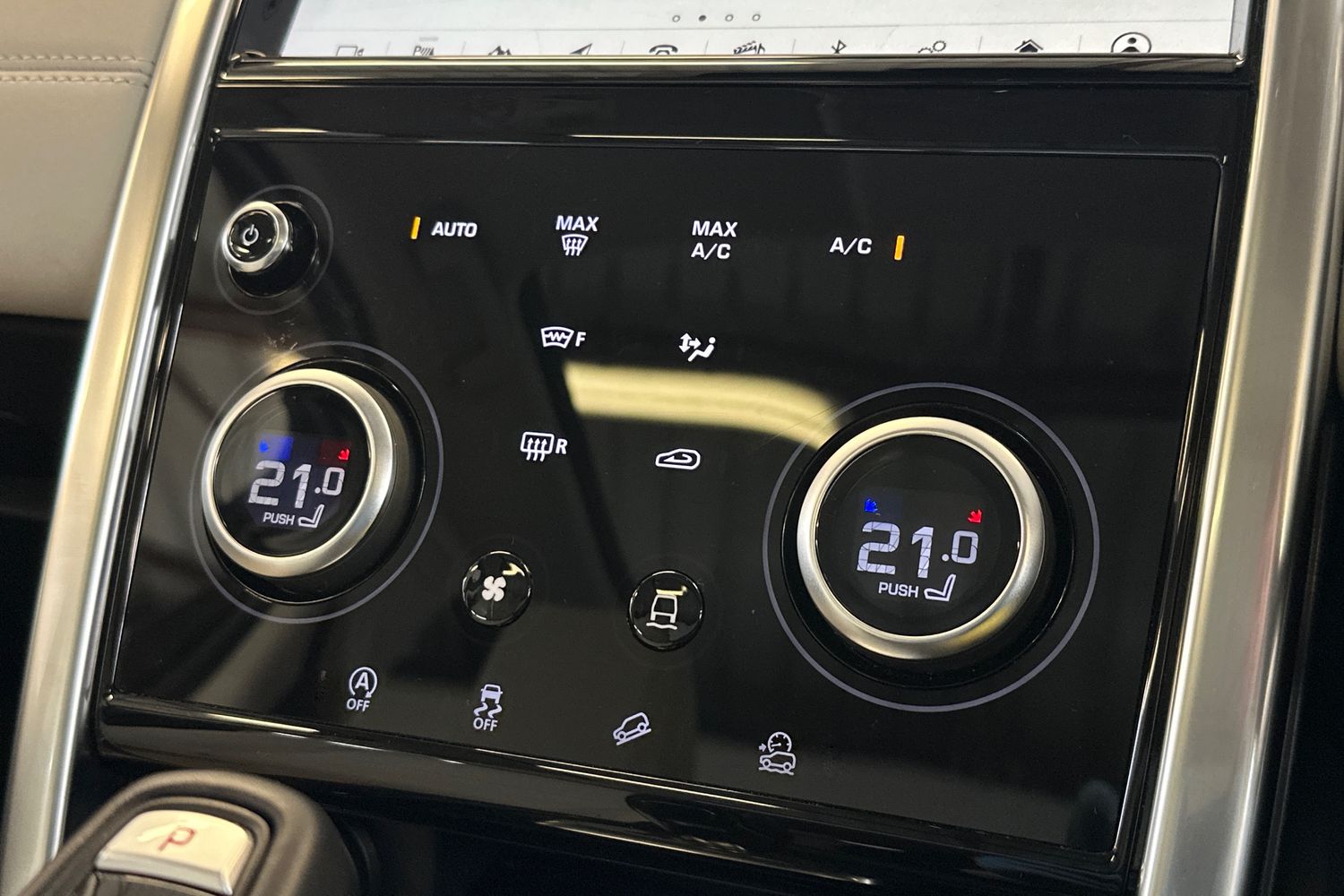 Used Land Rover Discovery Sport 2019 for sale - 77880906: Photo 43