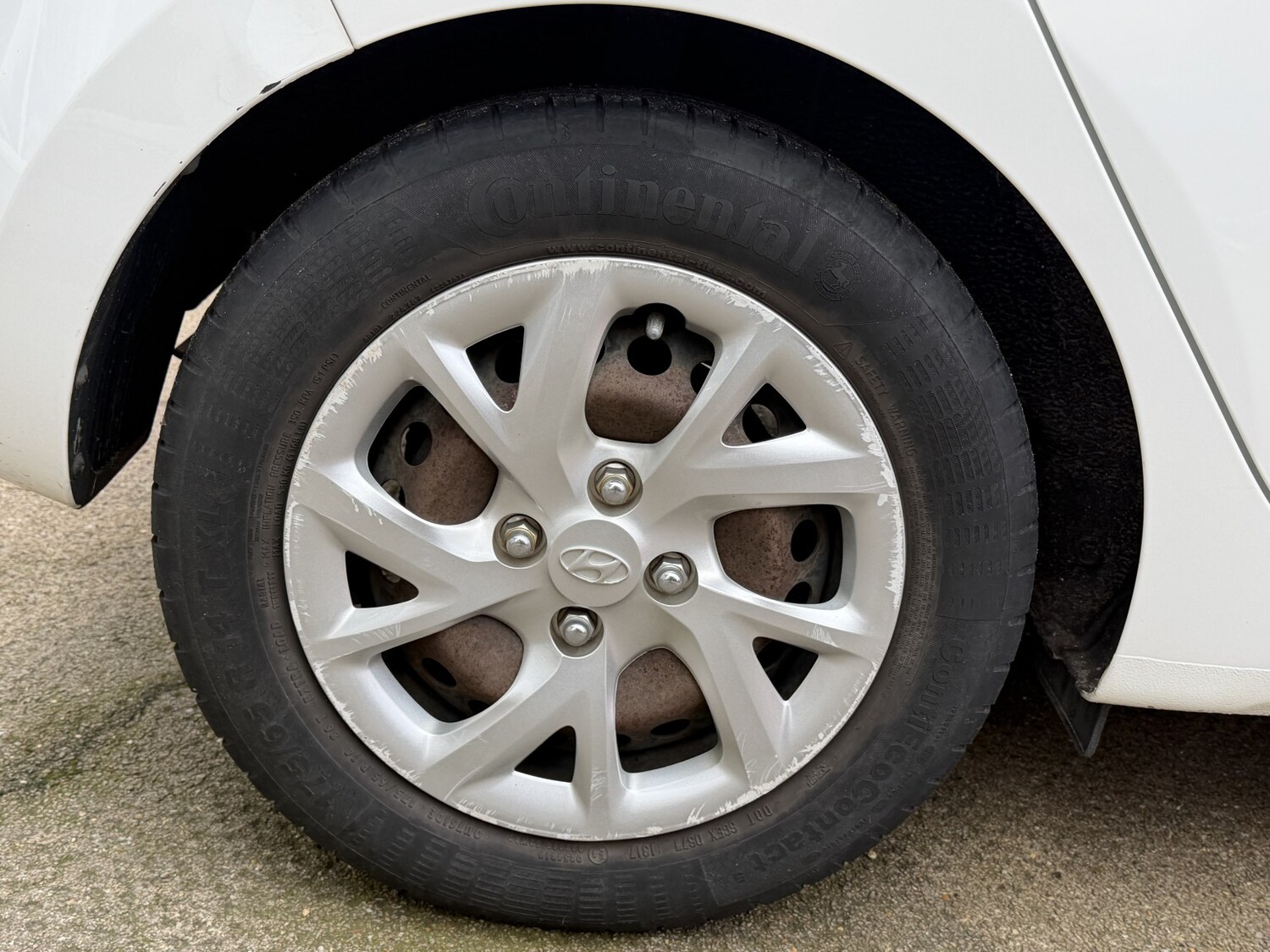 Used Hyundai i10 2017 for sale - 77807093: Photo 14