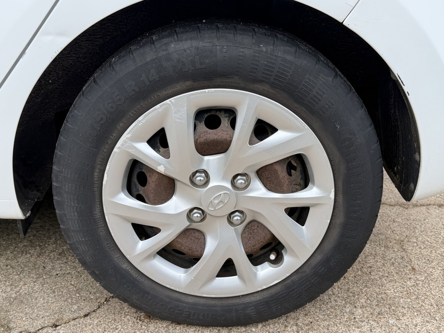 Used Hyundai i10 2017 for sale - 77807093: Photo 19