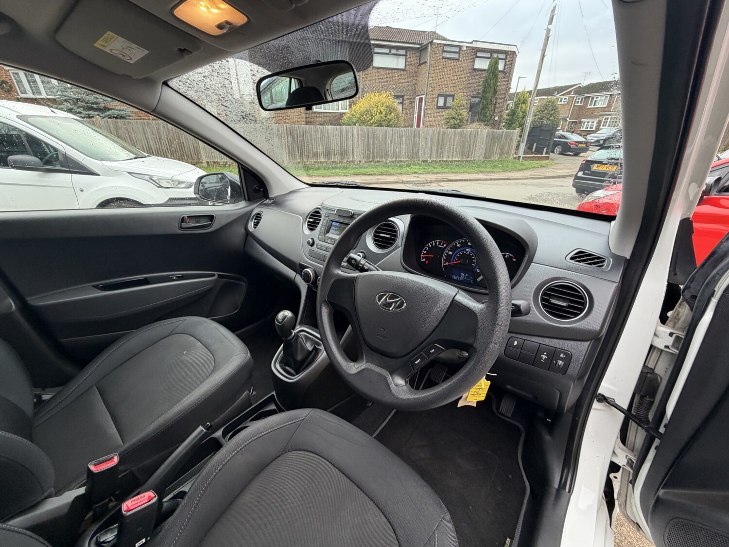 Used Hyundai i10 2017 for sale - 77807093: Photo 22