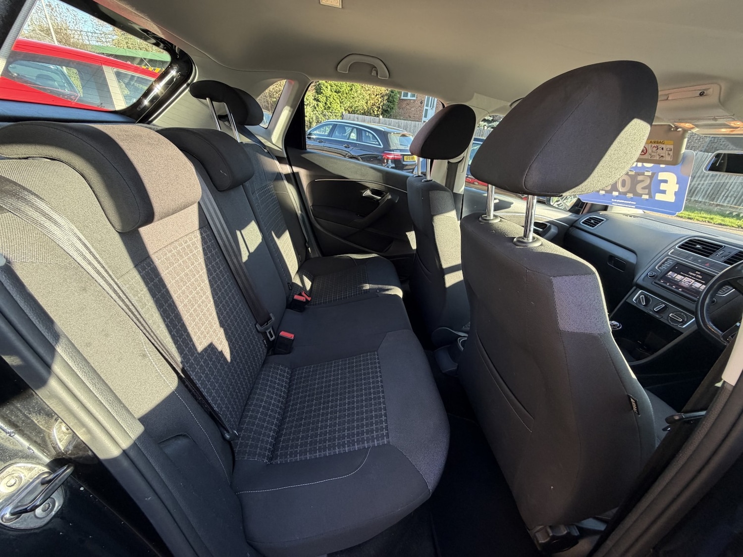 Used Volkswagen Polo 2014 for sale - 76699235: Photo 24