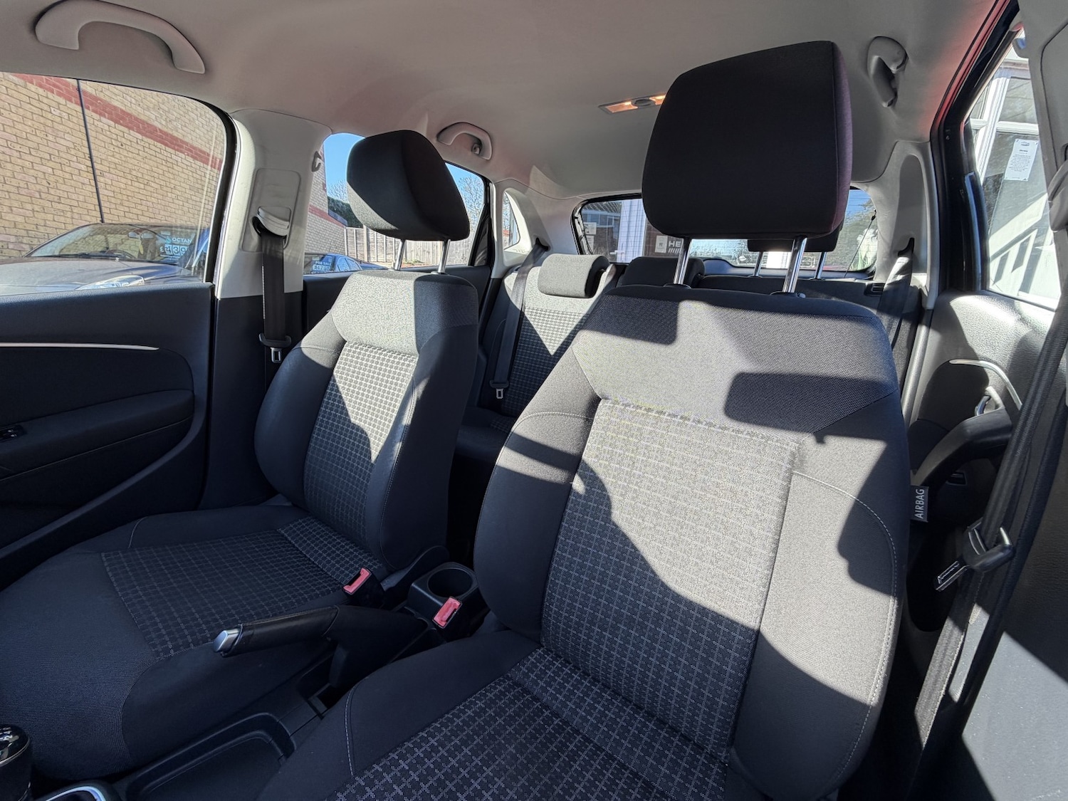 Used Volkswagen Polo 2014 for sale - 76699235: Photo 31