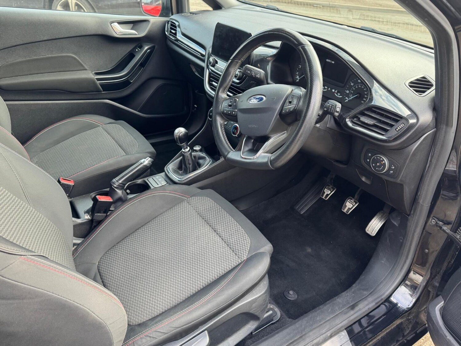 Used Ford Fiesta 2018 for sale - 77622535: Photo 33