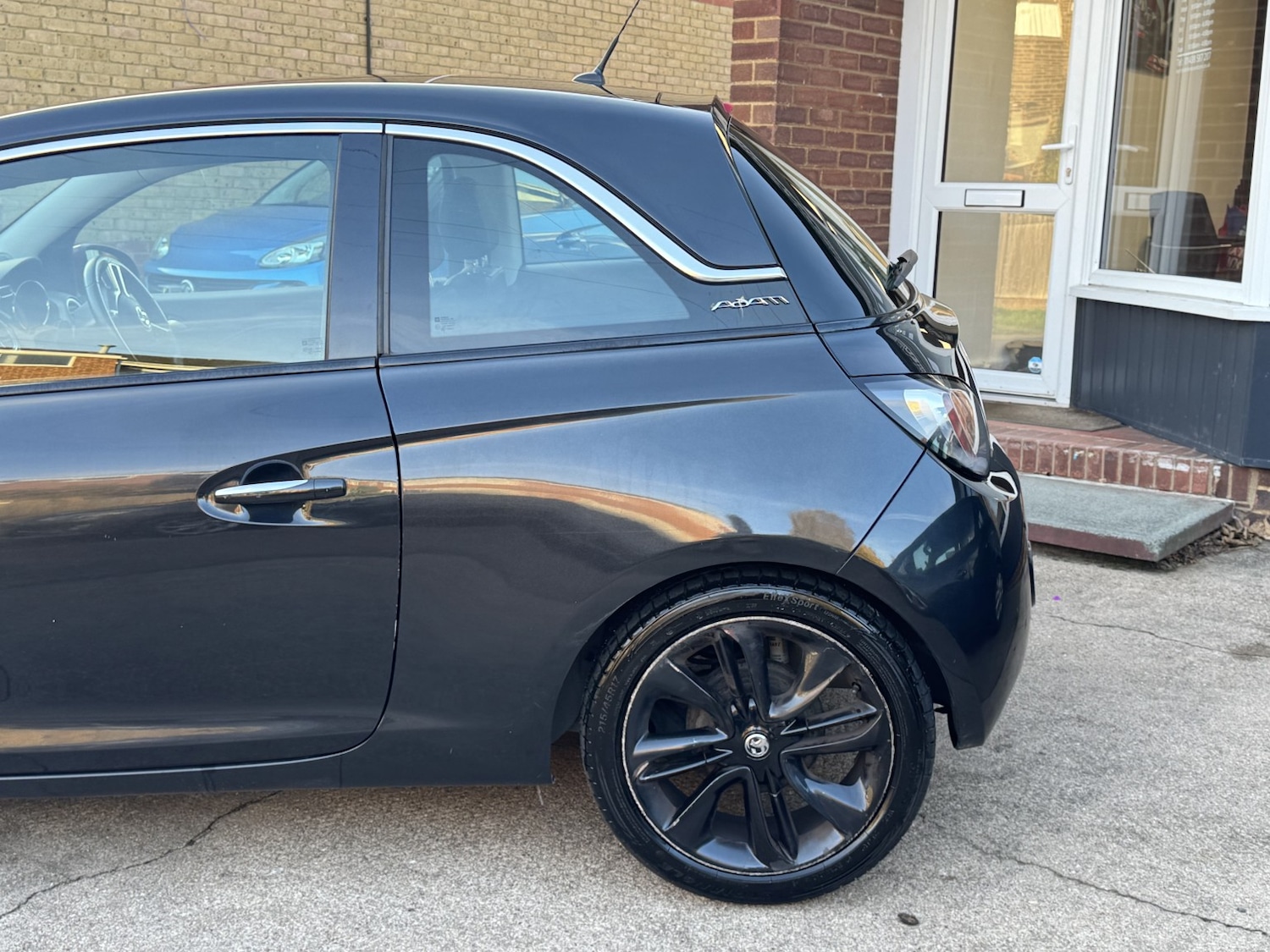 Used Vauxhall ADAM 2014 for sale - 76769671: Photo 8