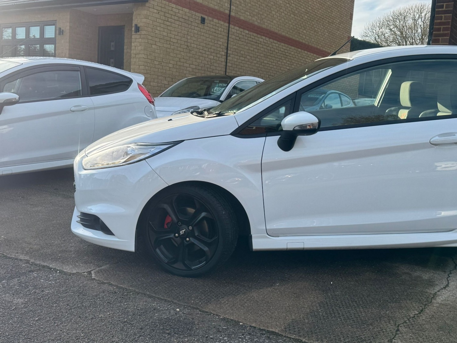 Used Ford Fiesta 2015 for sale - 77319860: Photo 11