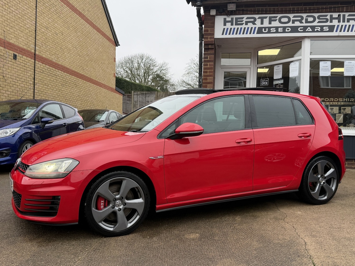 Used Volkswagen Golf 2013 for sale - 77548239: Photo 2