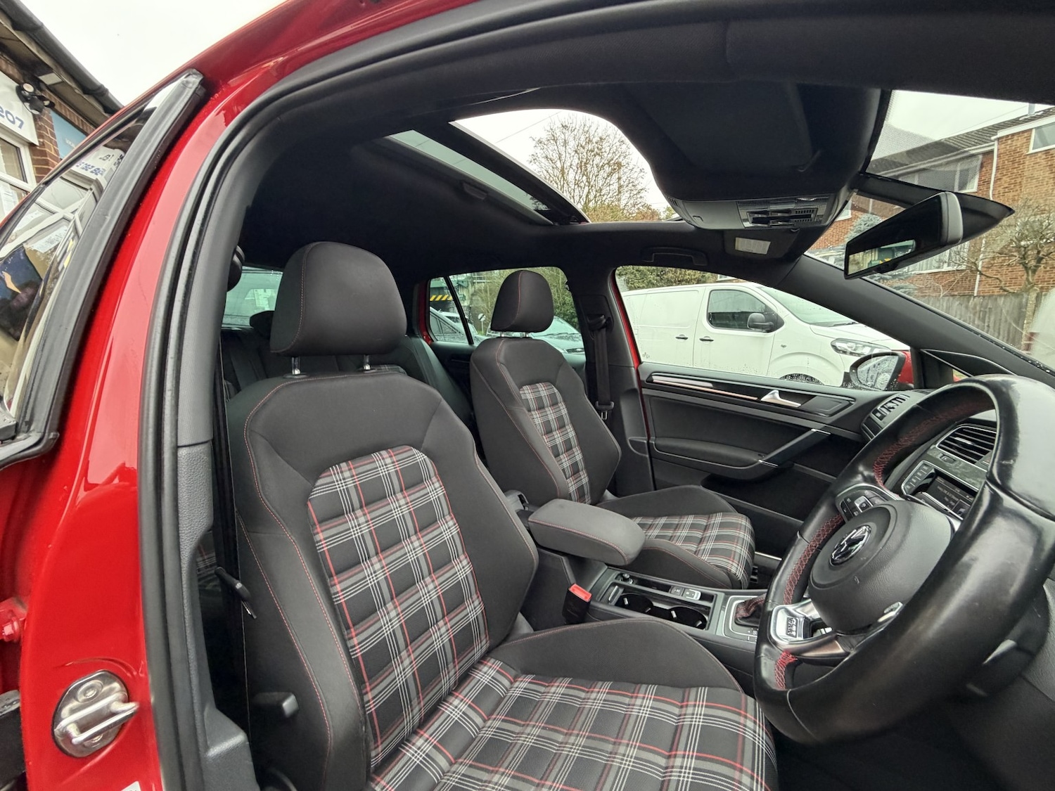 Used Volkswagen Golf 2013 for sale - 77548239: Photo 30