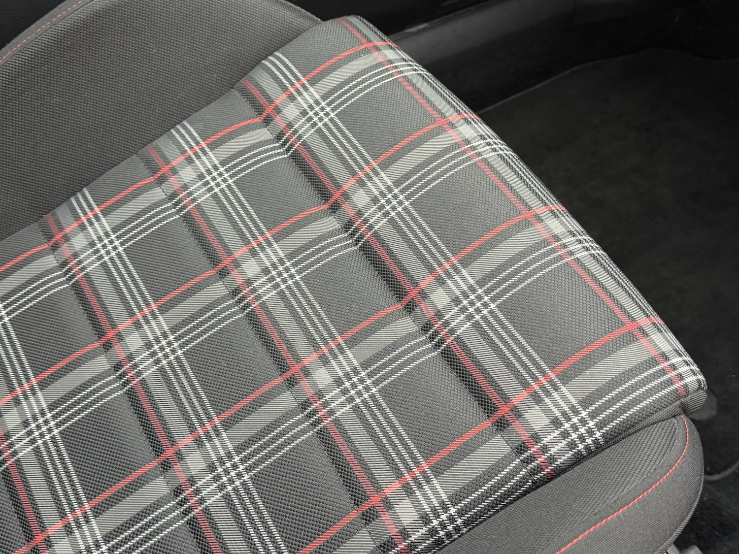 Used Volkswagen Golf 2013 for sale - 77548239: Photo 42