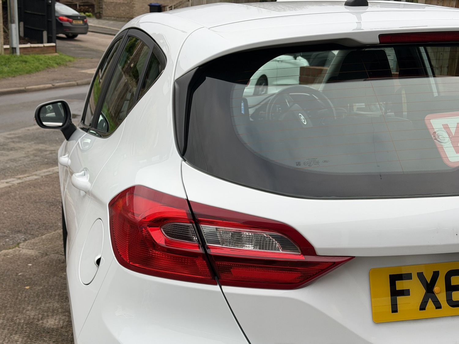 Used Ford Fiesta 2017 for sale - 76884910: Photo 12