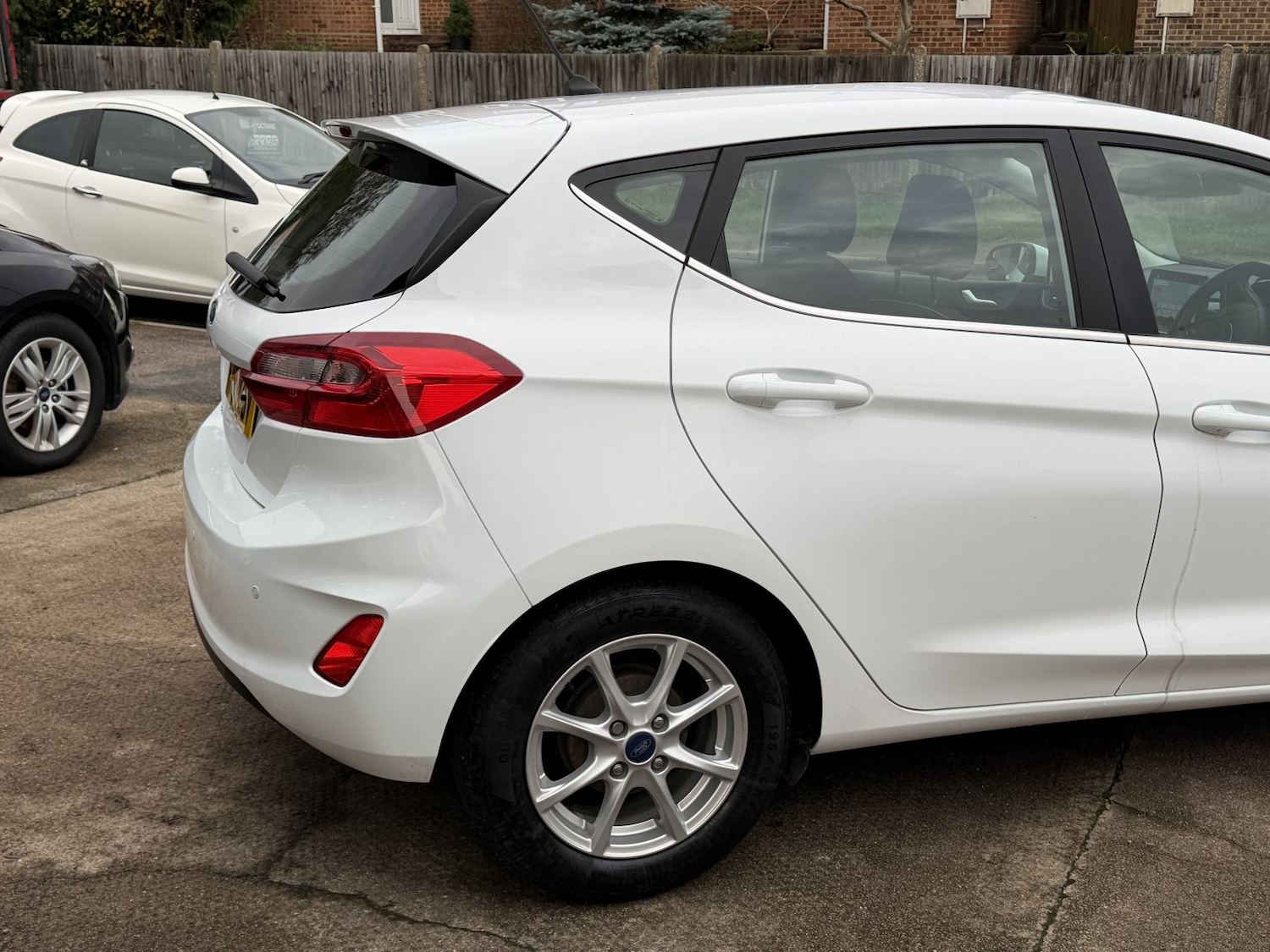 Used Ford Fiesta 2017 for sale - 76884910: Photo 18