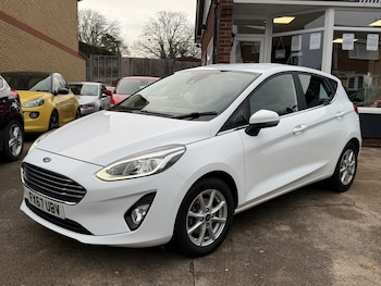 Used Ford Fiesta 2017 for sale - 76884910: Photo