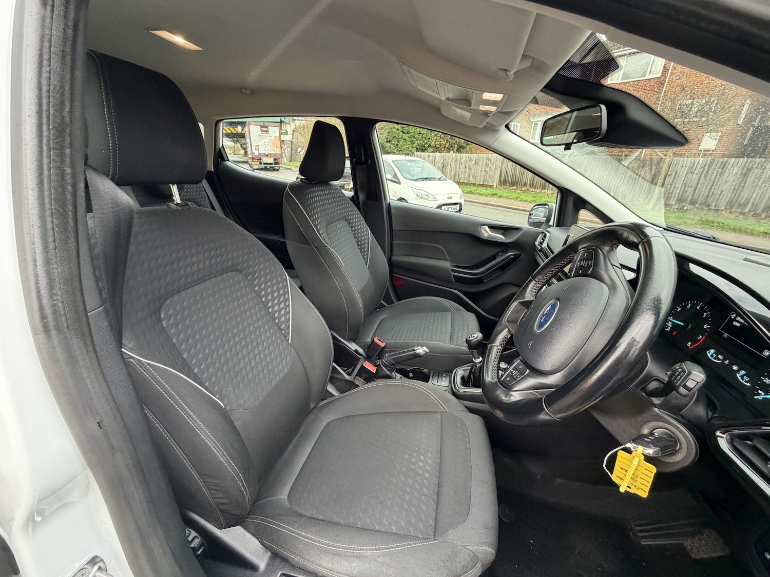 Used Ford Fiesta 2017 for sale - 76884910: Photo 21