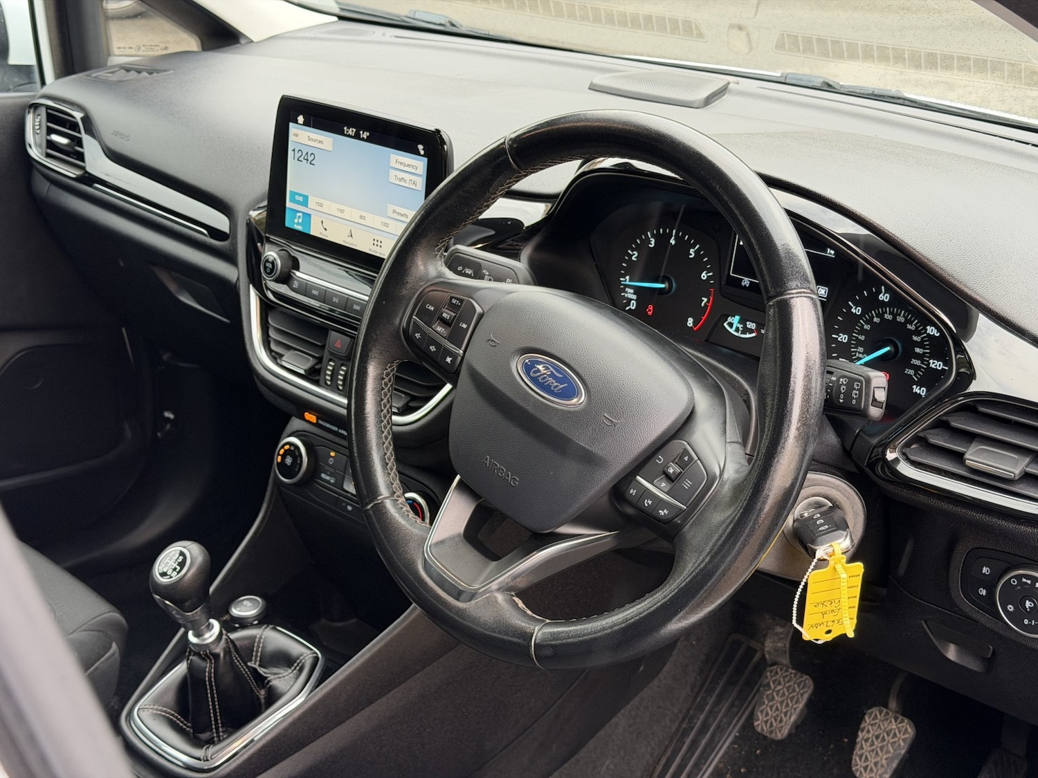 Used Ford Fiesta 2017 for sale - 76884910: Photo 24