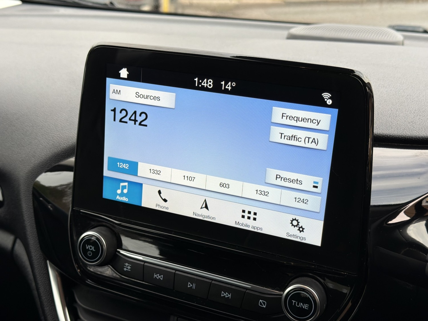 Used Ford Fiesta 2017 for sale - 76884910: Photo 31