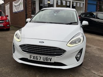 Used Ford Fiesta 2017 for sale - 76884910: Photo