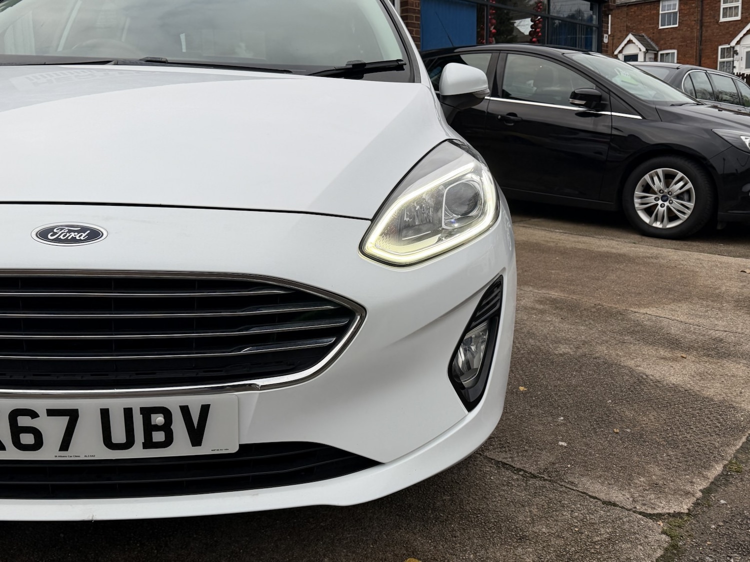 Used Ford Fiesta 2017 for sale - 76884910: Photo 5