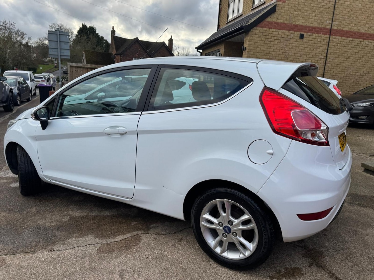 Used Ford Fiesta 2015 for sale - 77277300: Photo 12
