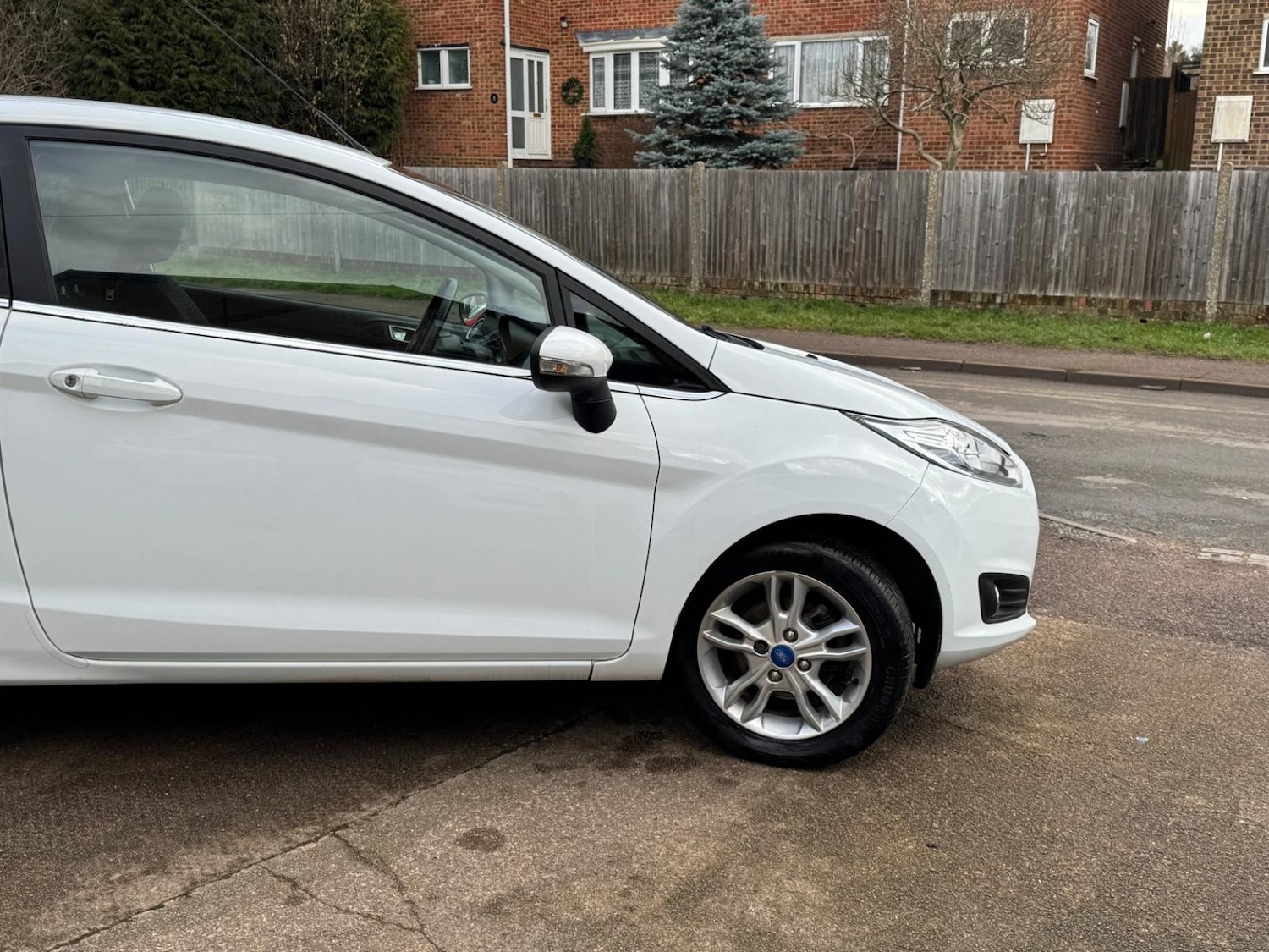 Used Ford Fiesta 2015 for sale - 77277300: Photo 6