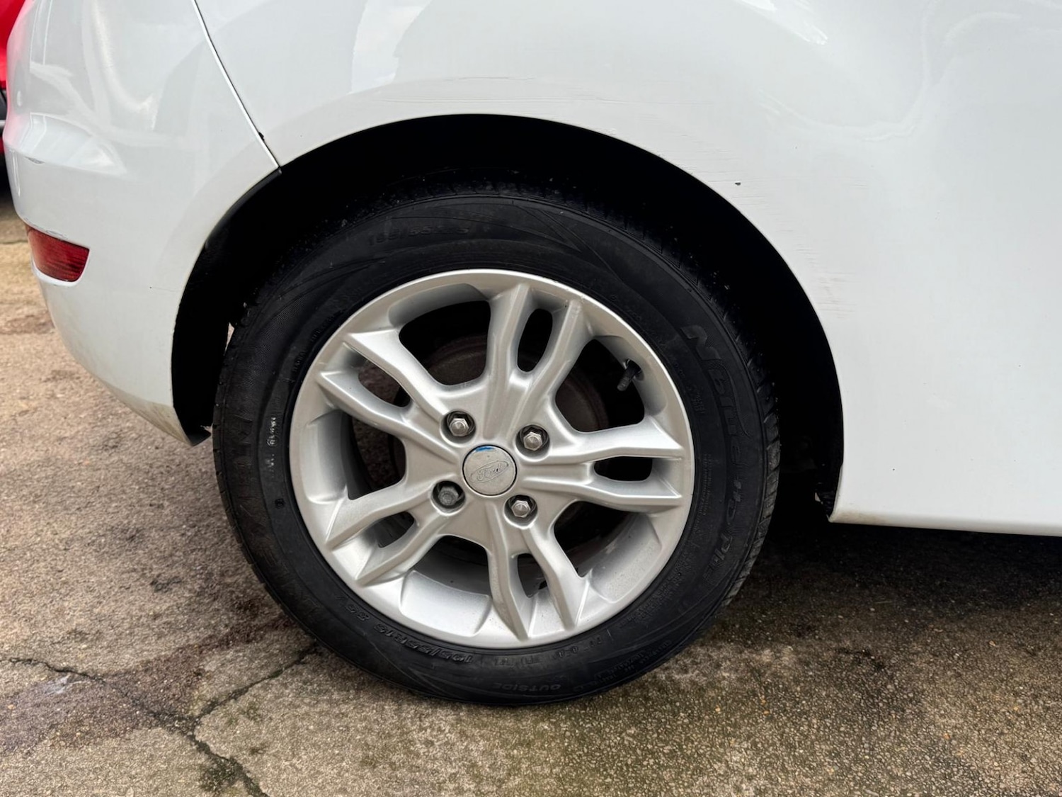 Used Ford Fiesta 2015 for sale - 77277300: Photo 9