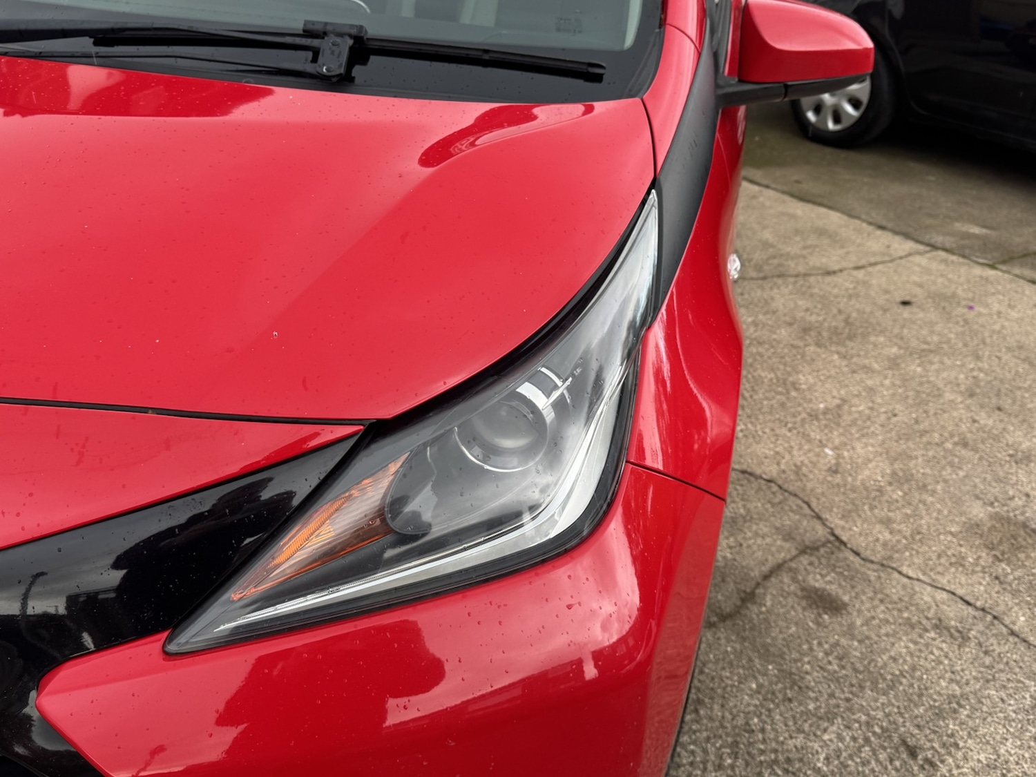 Used Toyota AYGO 2018 for sale - 76618680: Photo 8