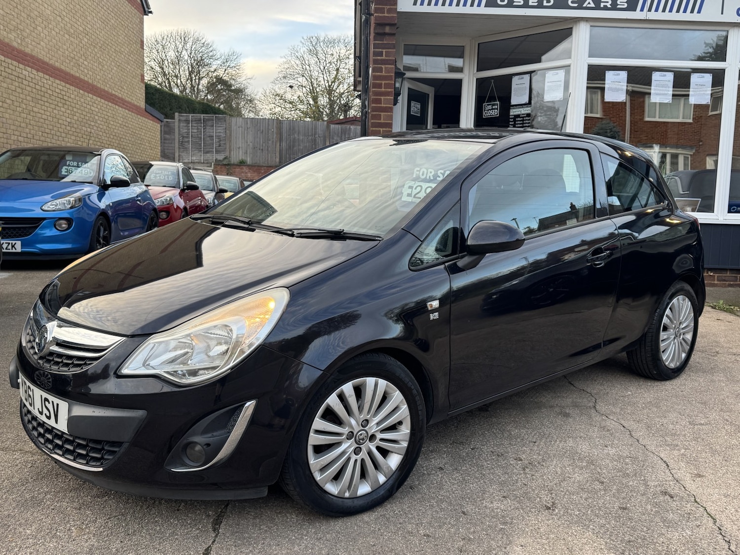 Used Vauxhall Corsa 2012 for sale - 76618716: Photo 1