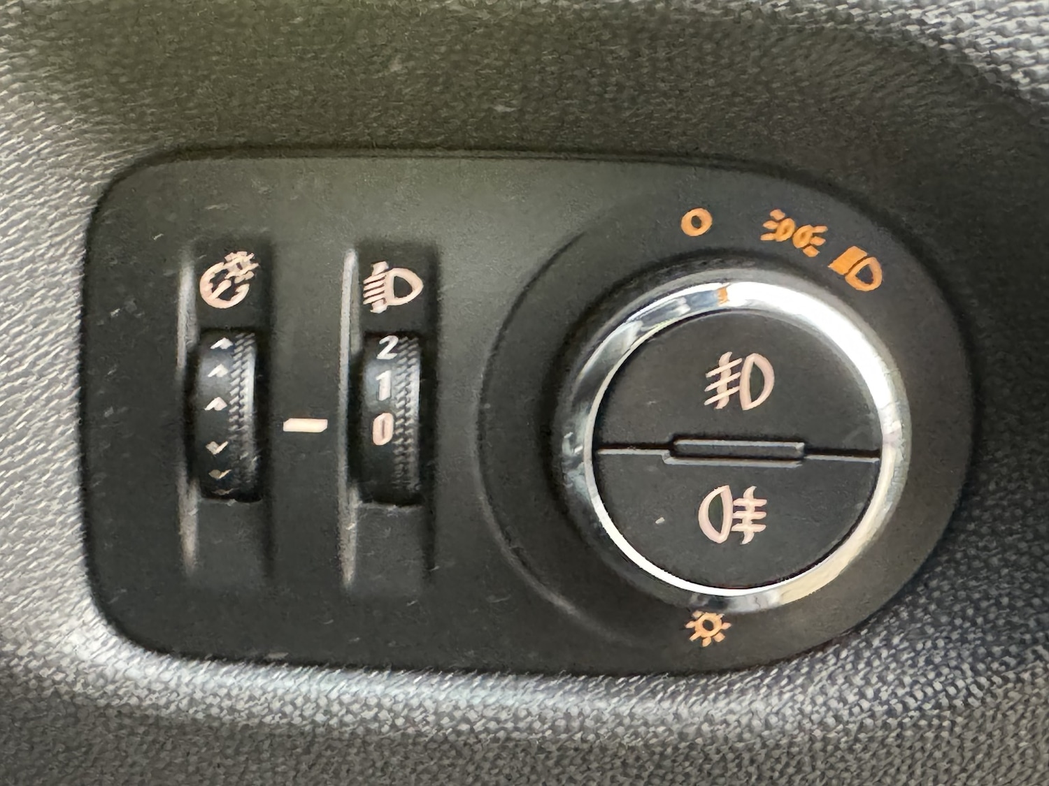 Used Vauxhall Corsa 2012 for sale - 76618716: Photo 16