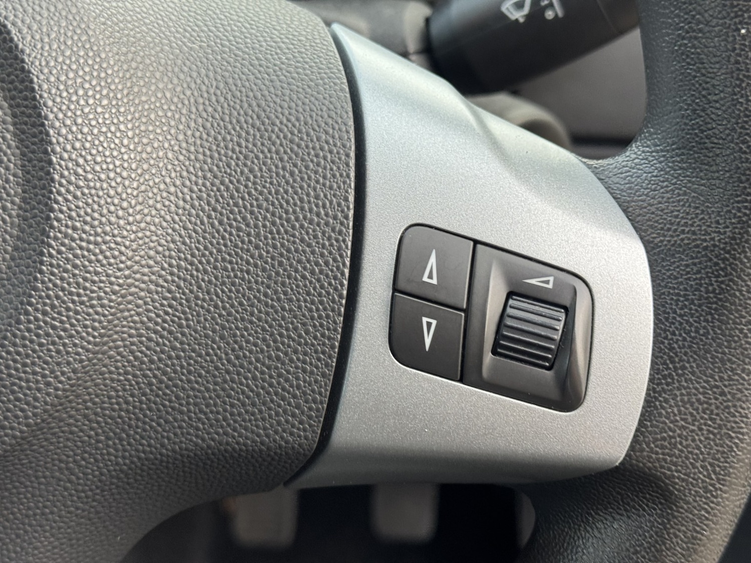 Used Vauxhall Corsa 2012 for sale - 76618716: Photo 18