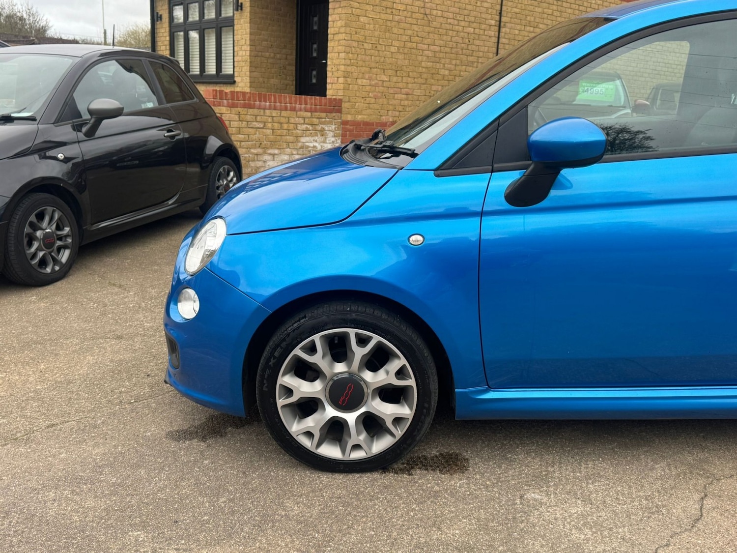 Used Fiat 500 2015 for sale - 78105911: Photo 11
