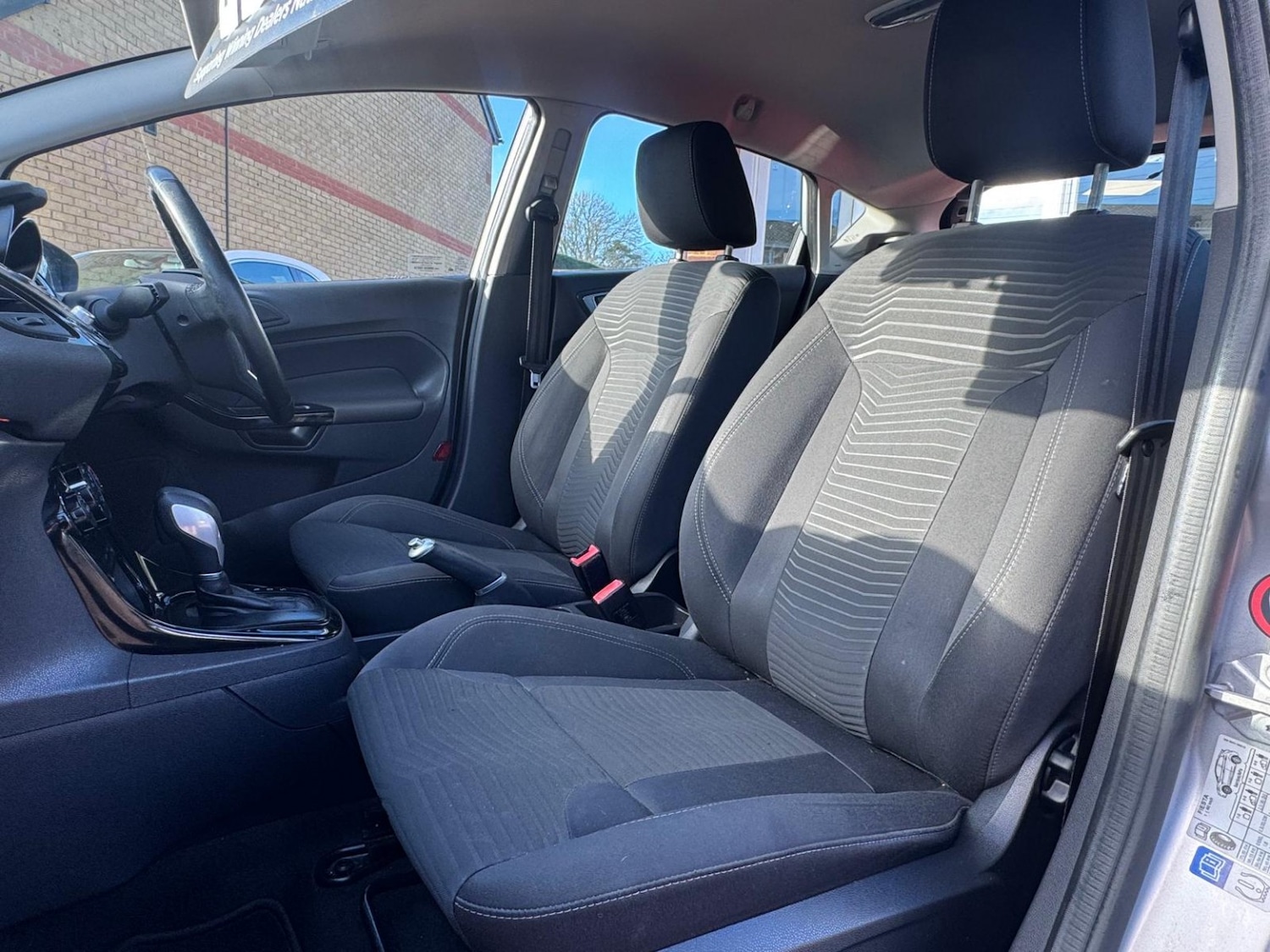 Used Ford Fiesta 2015 for sale - 77277361: Photo 26