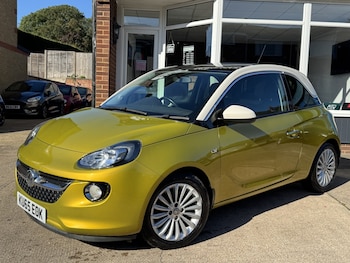 2015 - 1.4 i GLAM 3-Door