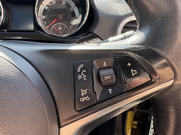 Used Vauxhall ADAM 2015 for sale - 76134069: Photo 45