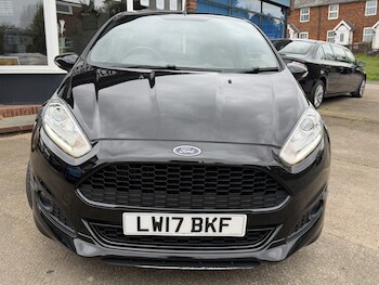 Used Ford Fiesta 2017 for sale - 78105980: Photo