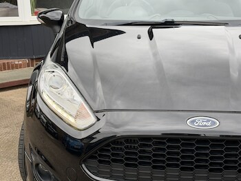 Used Ford Fiesta 2017 for sale - 78105980: Photo