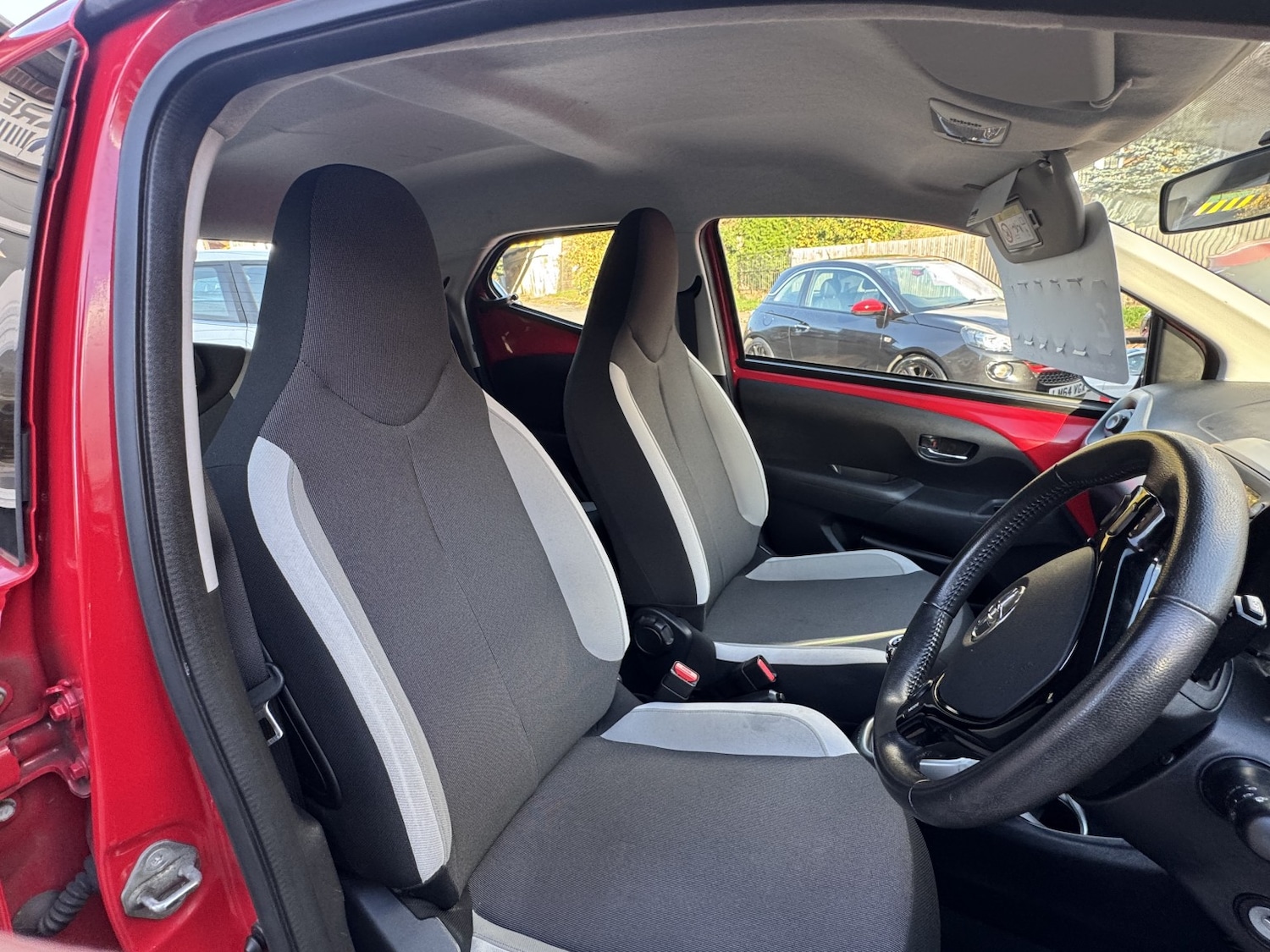 Used Toyota AYGO 2017 for sale - 76618759: Photo 20