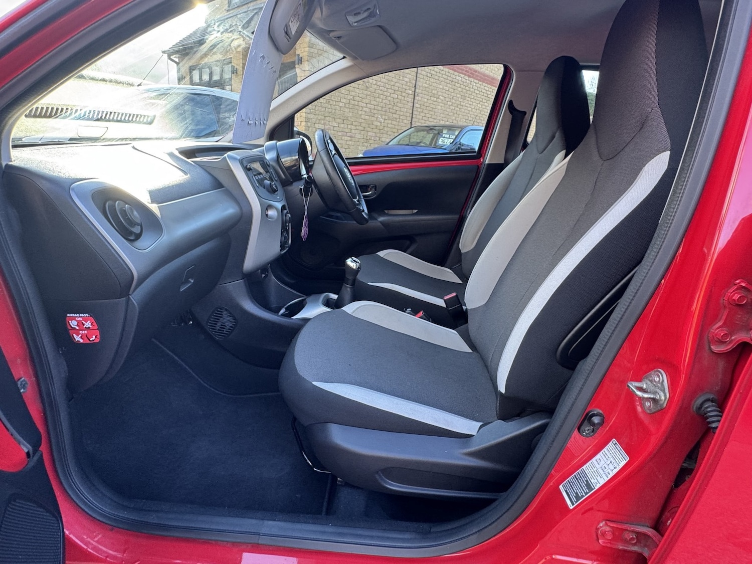 Used Toyota AYGO 2017 for sale - 76618759: Photo 29