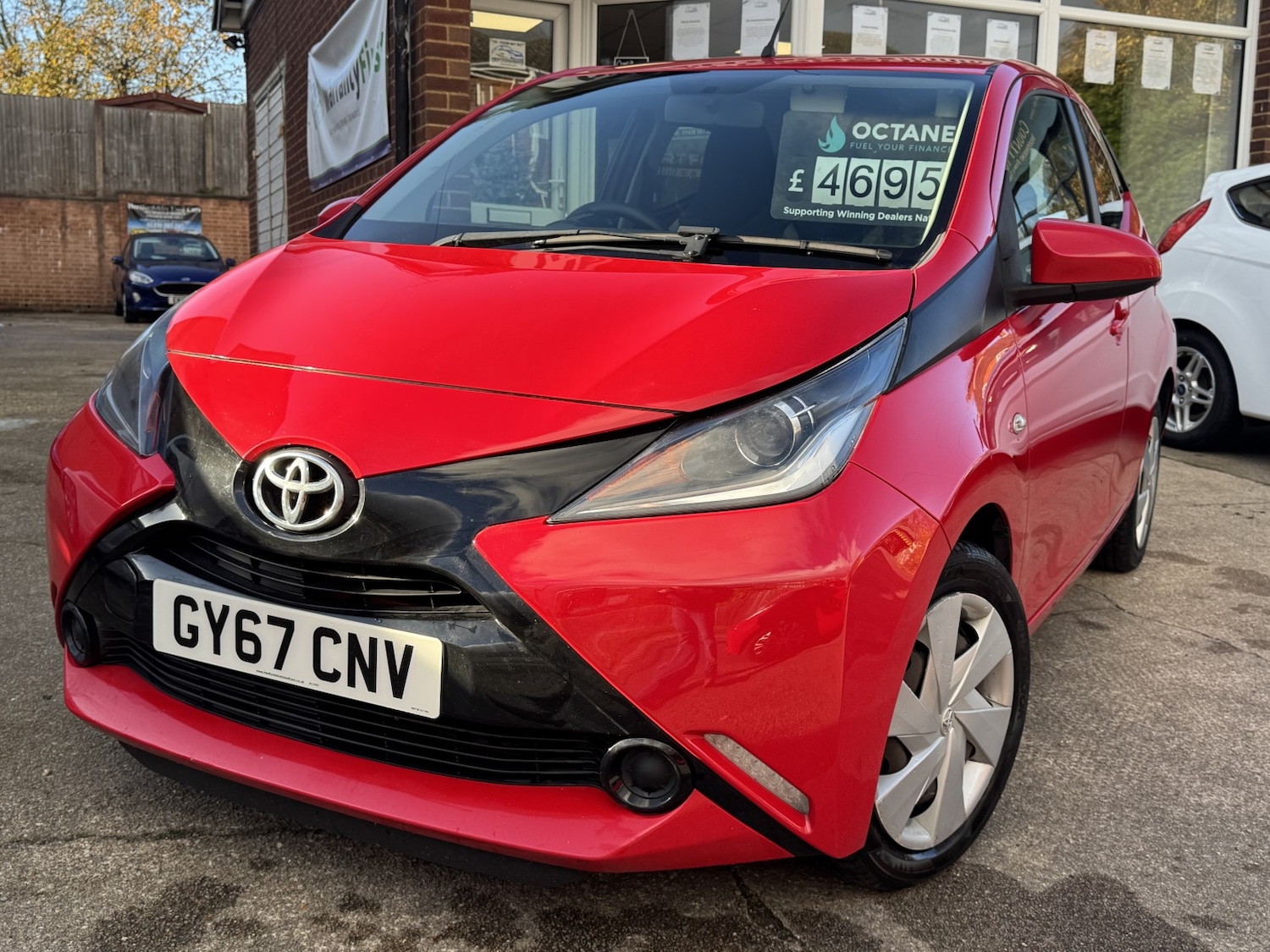 Used Toyota AYGO 2017 for sale - 76618759: Photo 6